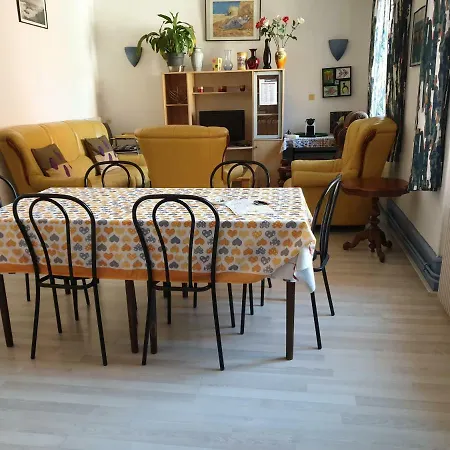 Felicita Vintage - Center